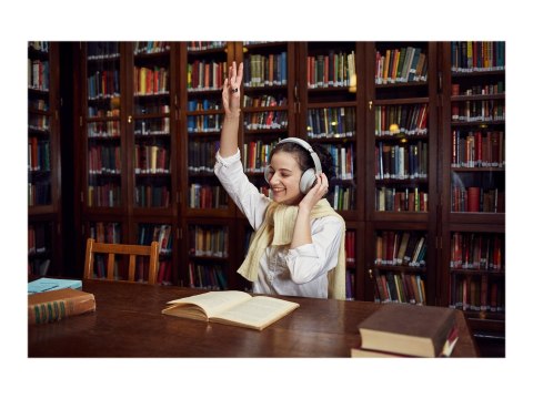 Panasonic | Słuchawki bezprzewodowe Deep Bass | RB-M700BE-C | Bezprzewodowe | Nauszne | Mikrofon | Redukcja szumów | Bezprzewodo