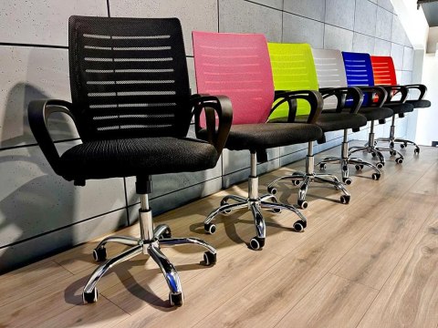 Fotel obrotowy do biurka ARNO BLACK MESH