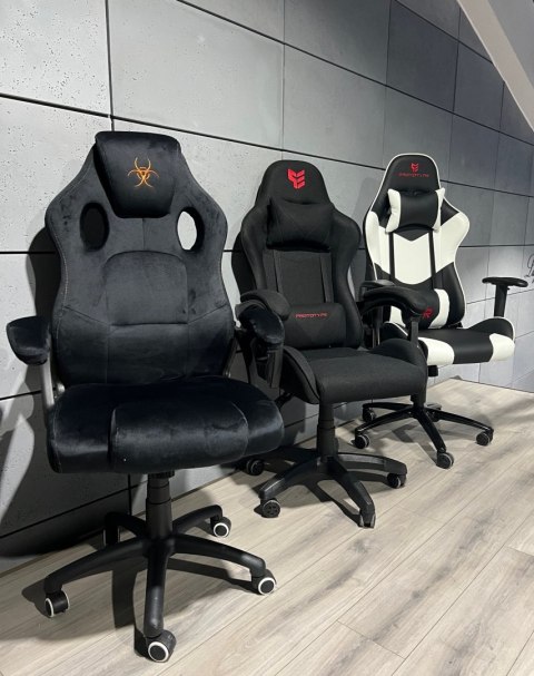 .Fotel obrotowy do biurka CARRERA M ALCANTARA BLACK