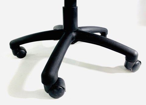 Fotel obrotowy do biurka CARRERA L RED OUTLET