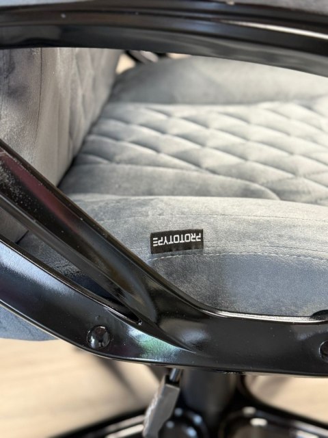 Fotel obrotowy do biurka SPIDER GREY ALCANTARA