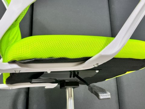 Fotel obrotowy do biurka VENTO GREEN MESH II Gatunek