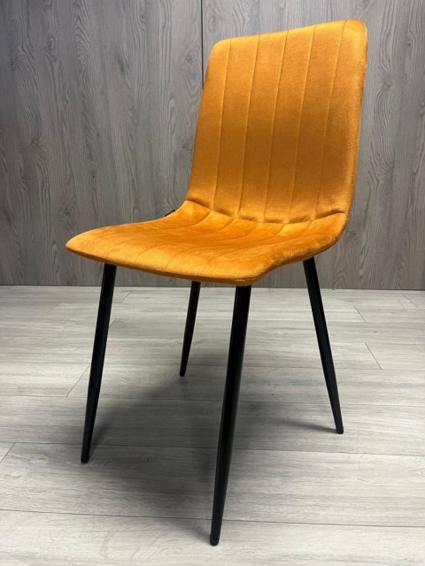 Krzesło tapicerowane AURORA VELVET HONEY