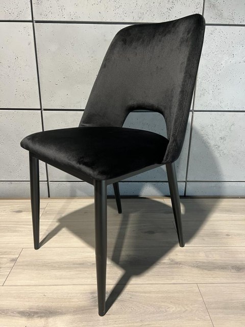 Krzesło tapicerowane GOTI BLACK VELVET