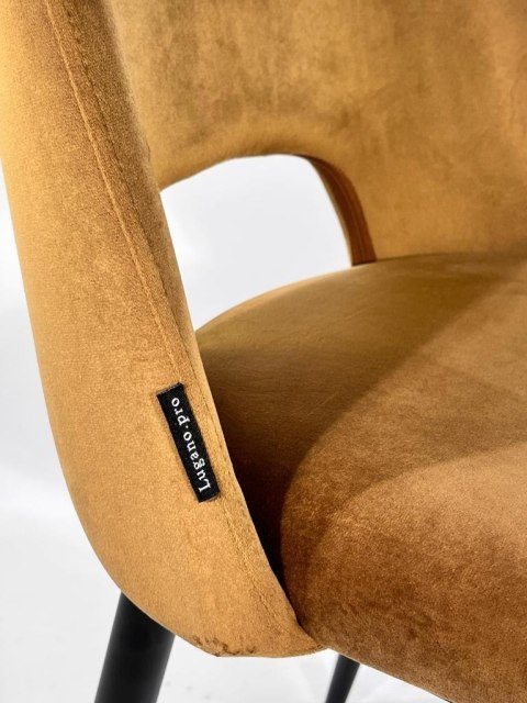 Krzesło tapicerowane GOTI TRUFLE VELVET GOLD II GATUNEK