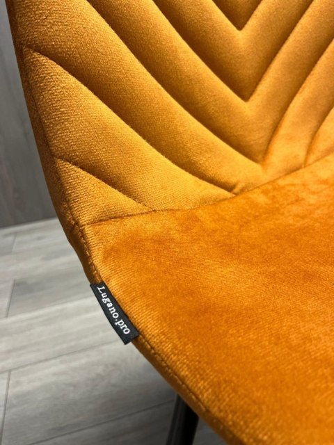 Krzesło tapicerowane TRIO VELVET HONEY